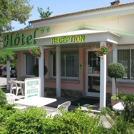 Hotel Les Chenes Систерон Екстериор снимка
